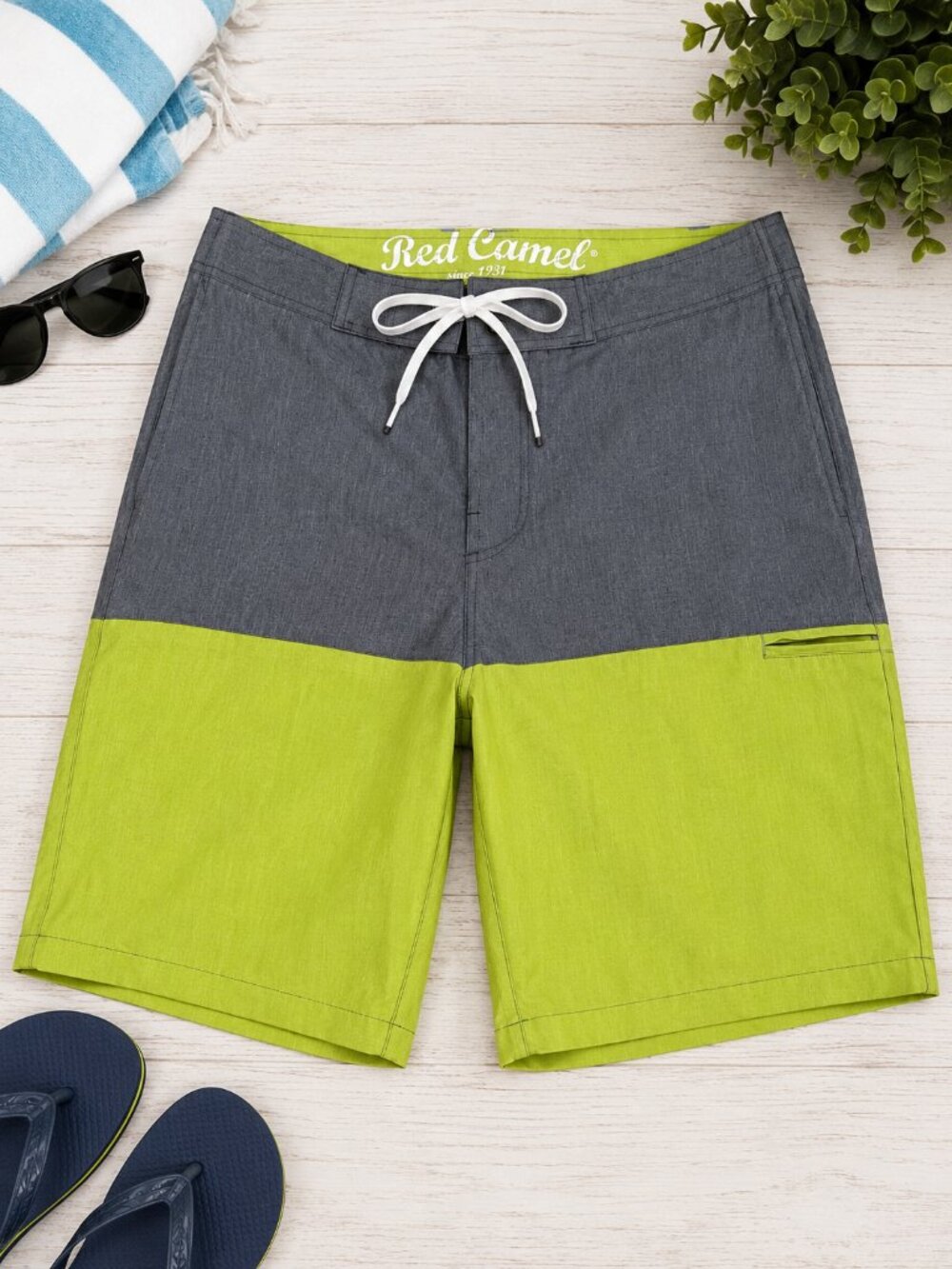 Red Camel Men's Size 30 Colorblock Board Swim Trunks Gray Green